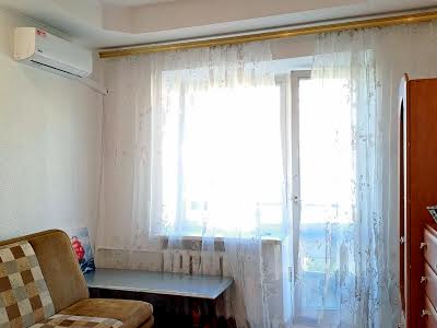 квартира за адресою Велика Васильківська вул. (Червоноармійська), 118
