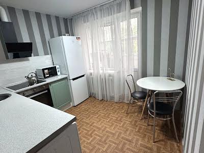 квартира за адресою Митрополита Василя Липківського вул. (Урицького), 24