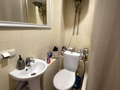 квартира за адресою Бочарова Генерала вул., 56а
