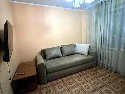 квартира за адресою Антоненка-Давидовича Бориса, 9