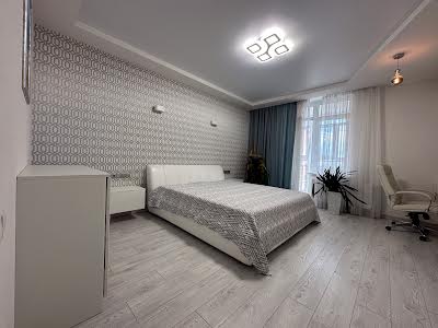 квартира за адресою Жаботинського вул. (Пролетарская улица), 56а