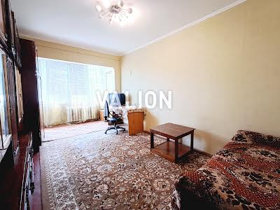 квартира за адресою Митрополита Андрея Шептицького вул. (Анатолія Луначарського), 24