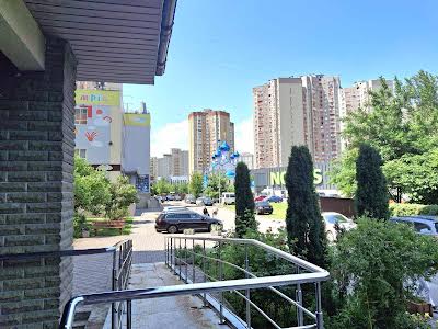 квартира за адресою Урлівська вул., 24