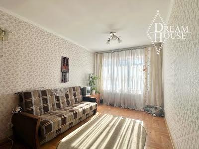 квартира за адресою 15-й м-н, 23