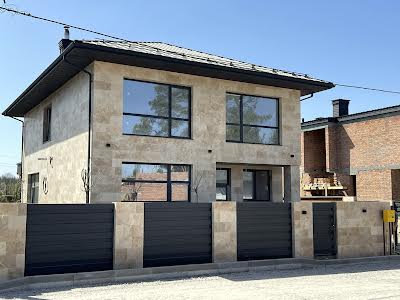 будинок за адресою Розкішна