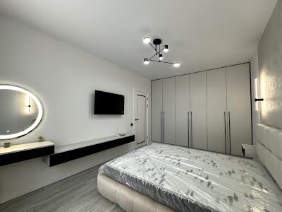 квартира за адресою Височана вул., 18