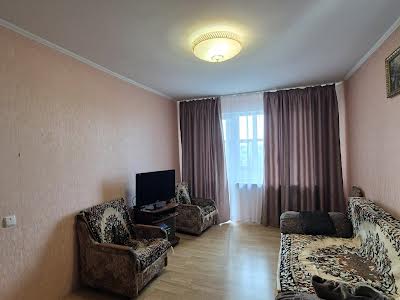 квартира за адресою Наукова вул., 24