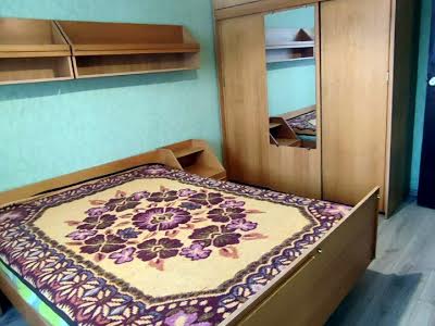 квартира за адресою Роторна вул., 6
