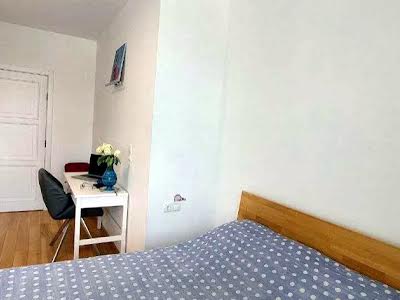 квартира за адресою Патріарха Мстислава Скрипника вул., 40