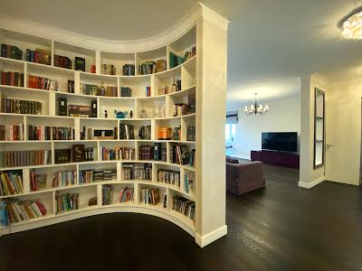квартира за адресою Почайнинська вул., 70