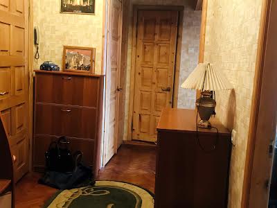 квартира за адресою Володимира Великого вул., 10
