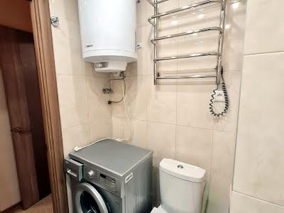 квартира за адресою Митрополита Василя Липківського вул. (Урицького), 32
