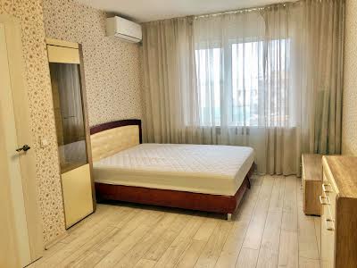 квартира по адресу Стеценко ул., 75-В