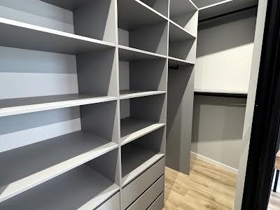 квартира за адресою Богдана Хмельницького вул., 207