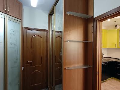 квартира за адресою Машинобудівників вул., 4-Б