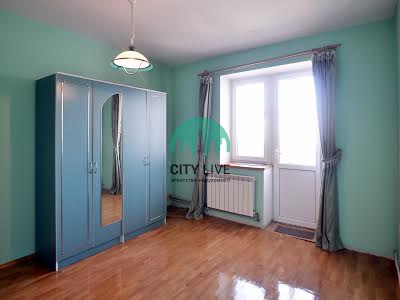 квартира за адресою Витвицького вул. (Луначарського), 8