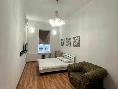 квартира по адресу Шота Руставели ул., 40