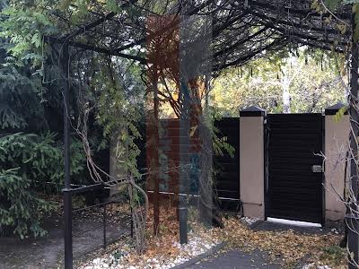 будинок за адресою Розкішна