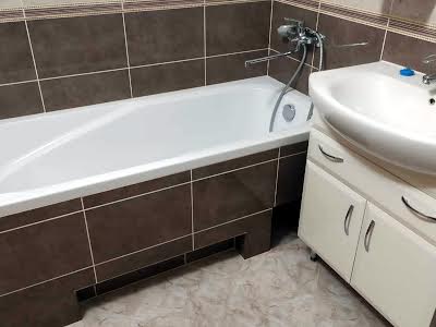квартира за адресою Верховинна вул., 41