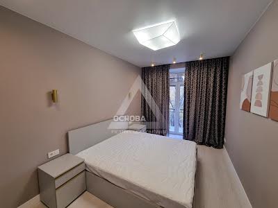 квартира по адресу Мира ул., 18