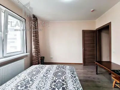 квартира за адресою Ревуцького вул., 54