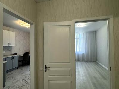 квартира за адресою Краснова вул., 3/3