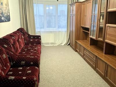 квартира за адресою Зої Гайдай вул., 10-А