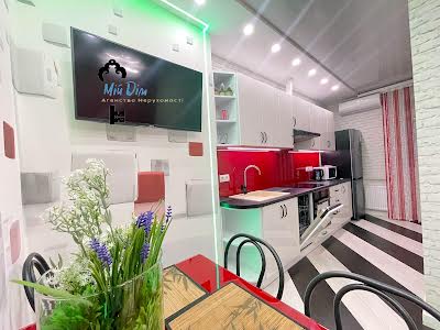 квартира по адресу Чубинського, 8