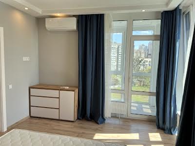 квартира за адресою Шолуденка вул., 30