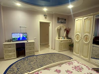квартира по адресу Анны Ахматовой ул., 30
