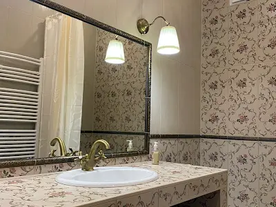 квартира за адресою Лондонська вул. (Пітерська), 14