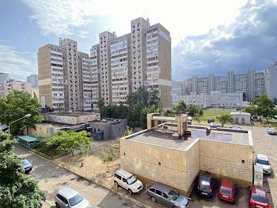 квартира за адресою Петра Григоренка просп., 36