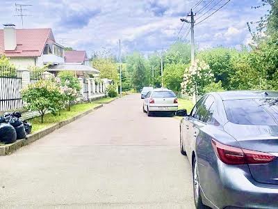 будинок за адресою смт. Козин, Приозерна вул.