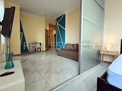 квартира за адресою Золотоустівська вул., 47-49