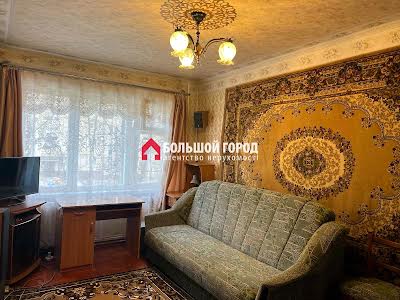 квартира за адресою Полякова, 5