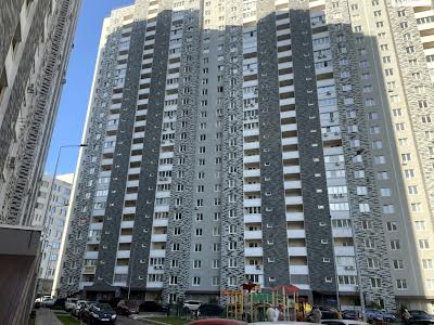 квартира за адресою Ревуцького вул., 54б