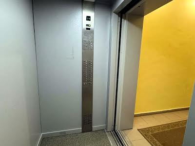 квартира за адресою Науки просп., 28 - 30