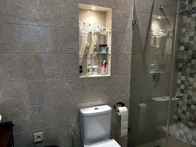 квартира за адресою Боголюбова вул., 7