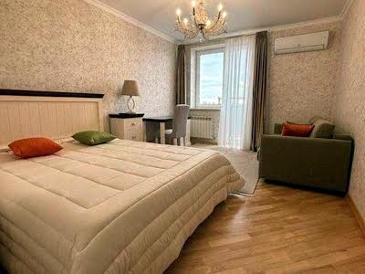 квартира за адресою Білоруська вул., 36А