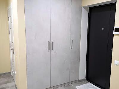 квартира за адресою Дніпровська набережна вул., 15-Є