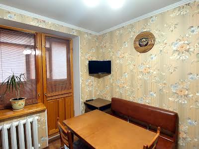 квартира за адресою Садовая, 9