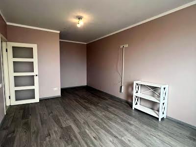 квартира по адресу Бреуса ул., 81