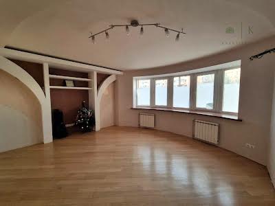 квартира за адресою Гвардейцев Широнинцев, 29А