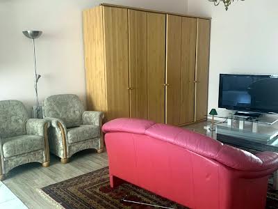 квартира за адресою Садова вул., 33