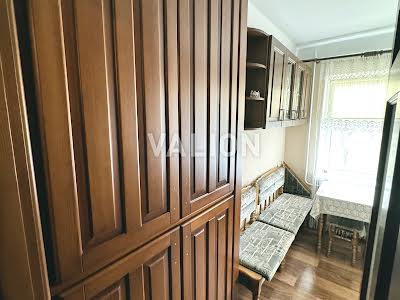 квартира за адресою Братиславська вул., 20