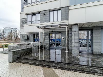 квартира за адресою Микільсько-Слобідська вул., 1