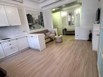 квартира за адресою Французький бульв., 64