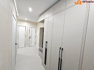 квартира за адресою Довга вул., 20в