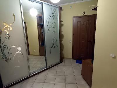 квартира за адресою Ризька вул., 73-Г