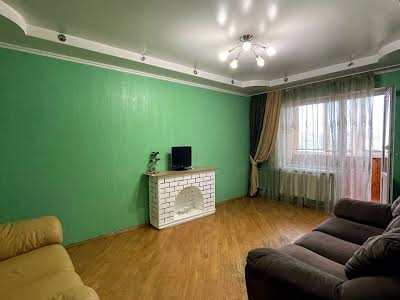 квартира по адресу Николая Ушакова ул., 16